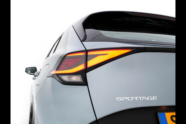 Kia Sportage 1.6 T-GDi Hybrid Dynamic-Line AWD (Plug-In) (INCL-BTW)  Aut. *FULL-LED | ADAPTIVE-CRUISE | WIDESCREEN-COCKPIT | NAVI-FULLMAP | DAB | COMFORTSEATS | ECC | SHIFTPADDLES | CAMERA | PDC | CARPLAY | 19''ALU*