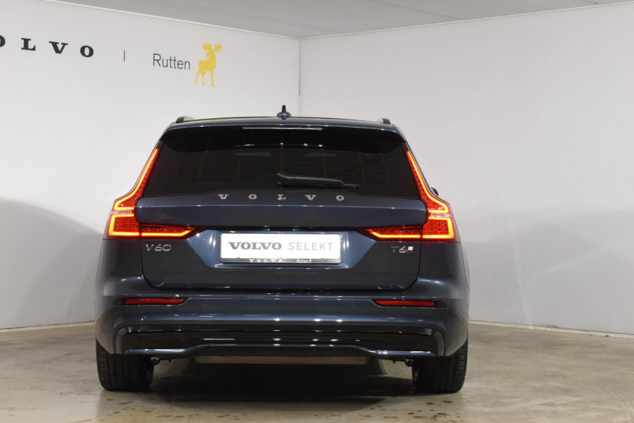 Volvo V60 T6 350PK Automaat Plug-in hybrid AWD Plus Dark / Navigatie / Adaptive Cruise control / 360 Camera / Harman Kardon / Stuur & Stoelverwarming / LM Velgen / Trekhaak