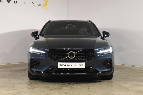 Volvo V60 T6 350PK Automaat Plug-in hybrid AWD Plus Dark / Navigatie / Adaptive Cruise control / 360 Camera / Harman Kardon / Stuur & Stoelverwarming / LM Velgen / Trekhaak