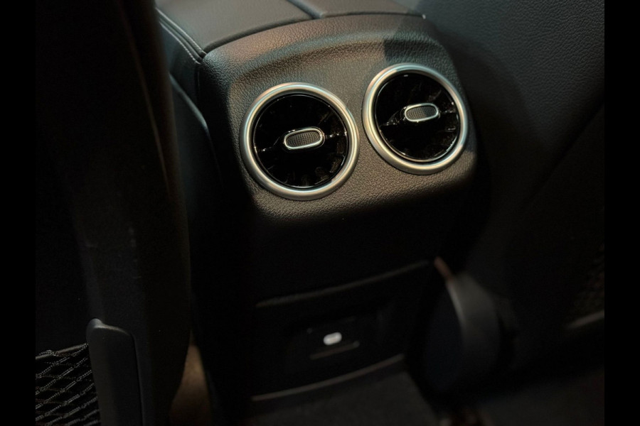 Mercedes-Benz A-Klasse 200 AMG Line|PANO|STOELVER|CRUISE|LEDER
