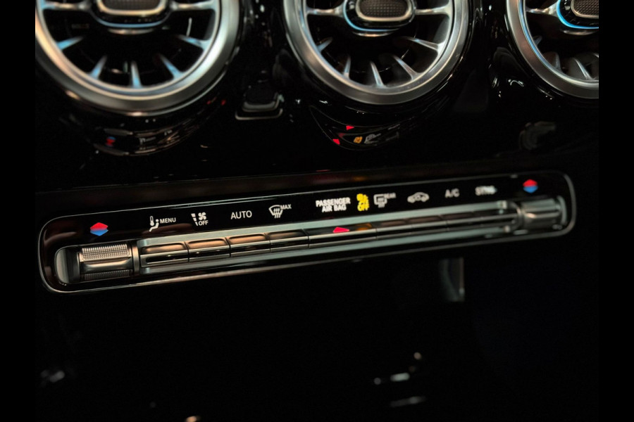 Mercedes-Benz A-Klasse 200 AMG Line|PANO|STOELVER|CRUISE|LEDER
