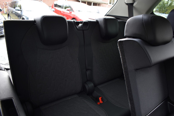 Volkswagen Tayron 1.5 eTSI 150PK DSG LIFE 7-PERSOONS/TREKHAAK/FABRIEKSGARANTIE