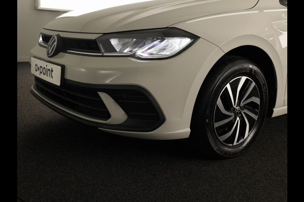 Volkswagen Polo 1.0 TSI Life Edition 95 pk | Verlengde garantie | Navigatie via App | Parkeersensoren achter | Achteruitrijcamera | Adaptieve cruise control |