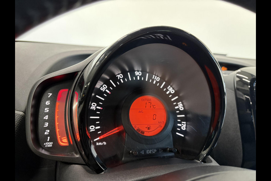 Citroën C1 1.0 VTi Shine Navigatie Camera Airco DAB Apple Carplay/Android Auto