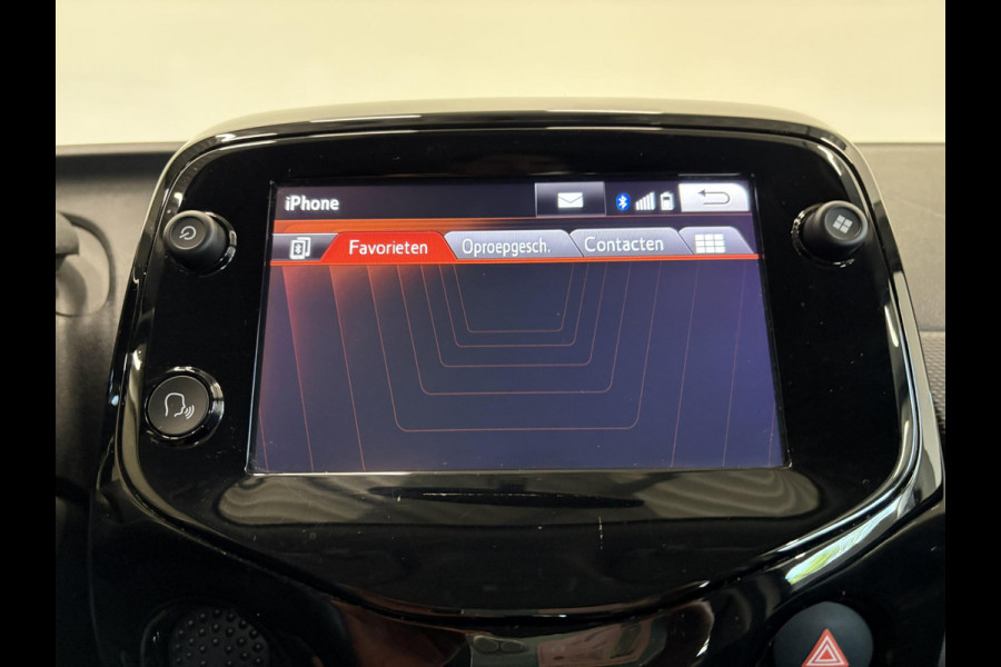 Citroën C1 1.0 VTi Shine Navigatie Camera Airco DAB Apple Carplay/Android Auto