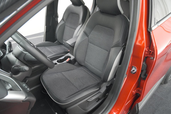 Renault Captur 1.0 TCe 90 Intens | Navigatie | Camera | Parkeersensoren | Apple Carplay