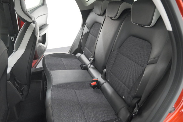 Renault Captur 1.0 TCe 90 Intens | Navigatie | Camera | Parkeersensoren | Apple Carplay