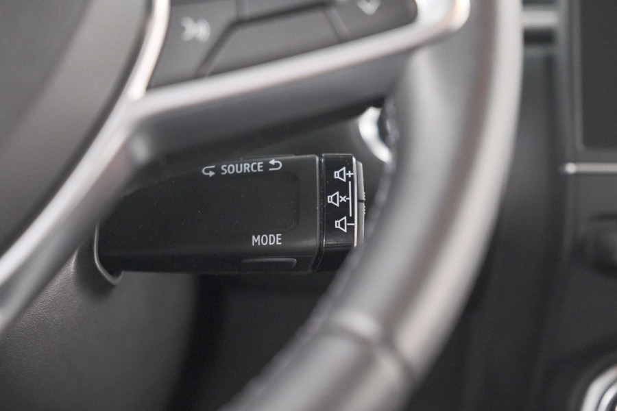 Renault Captur 1.0 TCe 90 Intens | Navigatie | Camera | Parkeersensoren | Apple Carplay