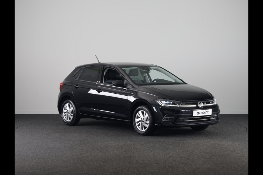 Volkswagen Polo 1.0 TSI Style 95 pk Automaat (DSG) | Navigatie | Parkeersensoren | Achteruitrijcamera | Matrix LED koplampen | Stoelverwarming |