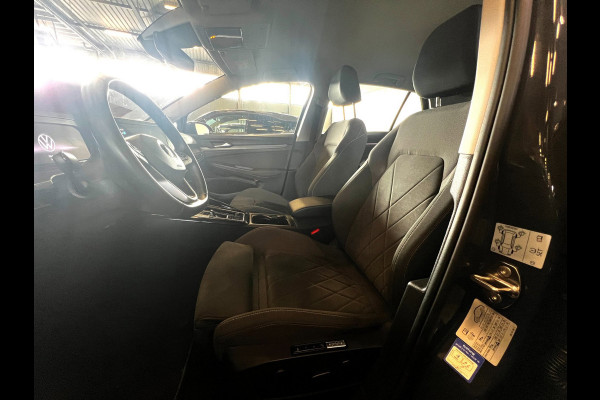 Volkswagen Golf 1.4 eHybrid Style plugin_204PK_Carplay_stoel massage_ACC