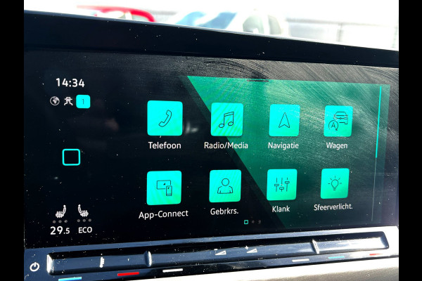Volkswagen Golf 1.4 eHybrid Style plugin_204PK_Carplay_stoel massage_ACC