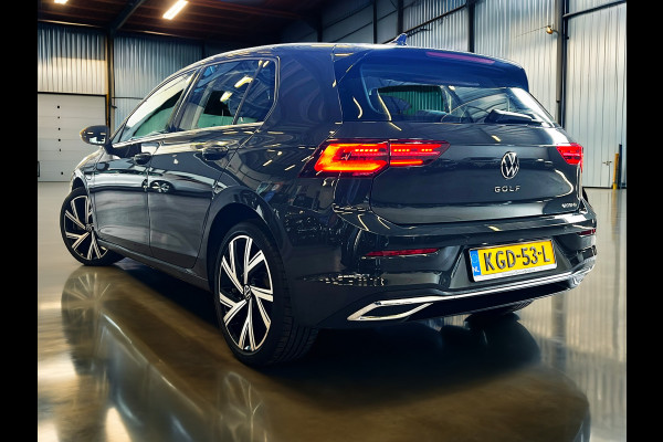 Volkswagen Golf 1.4 eHybrid Style plugin_204PK_Carplay_stoel massage_ACC