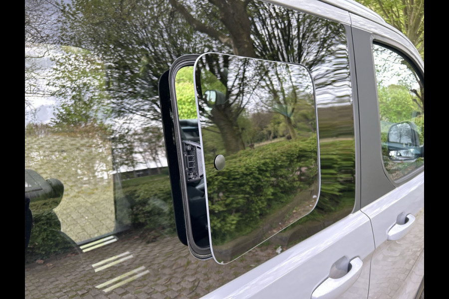 Ford E-Tourneo Custom 340 L2H1 Active 65 kWh 218PK Elektr. schuifdeuren | verw. stoelen |B&O | ACC | Excl. BTW € 51.450,00