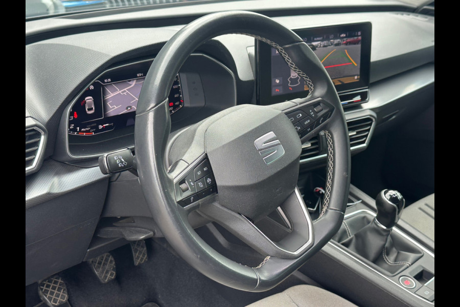 Seat Leon Sportstourer 1.5 TSI Style Launch Edition |TREKHAAK| ACC|CAMERA|