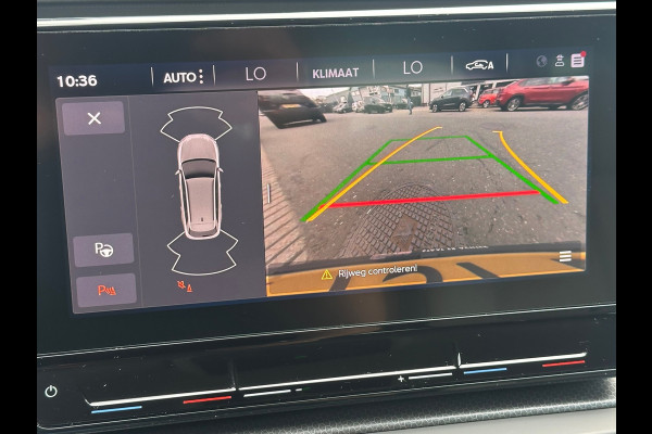 Seat Leon Sportstourer 1.5 TSI Style Launch Edition |TREKHAAK| ACC|CAMERA|