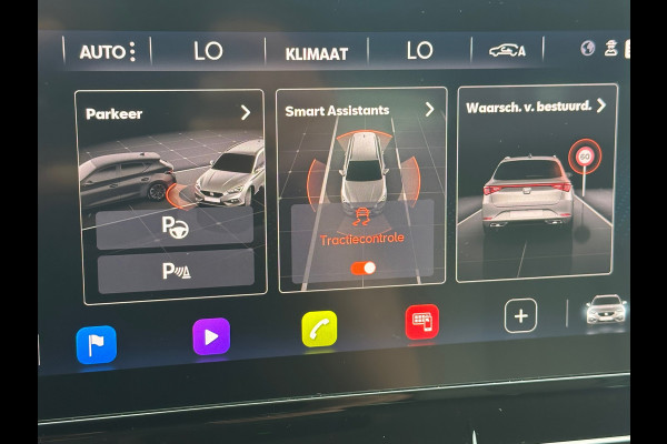 Seat Leon Sportstourer 1.5 TSI Style Launch Edition |TREKHAAK| ACC|CAMERA|