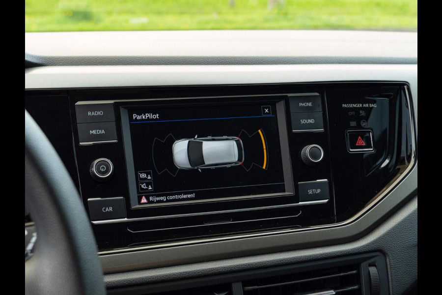 Volkswagen Polo 1.0 MPI Comfortline Business