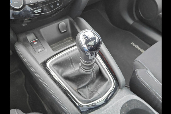 Nissan QASHQAI 1.2 N-Connecta | Navigatiesysteem | Trekhaak! | Panoramadak