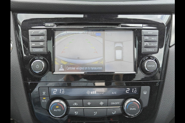 Nissan QASHQAI 1.2 N-Connecta | Navigatiesysteem | Trekhaak! | Panoramadak