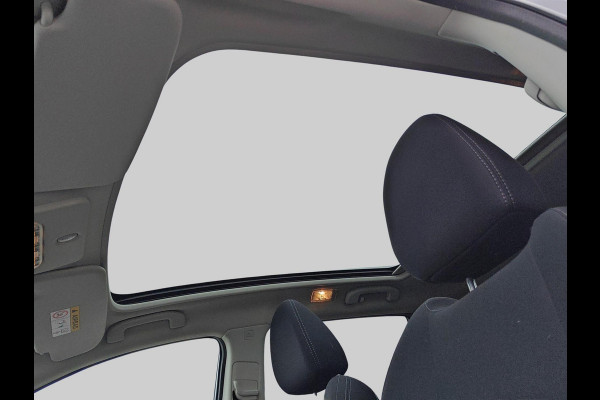 Nissan QASHQAI 1.2 N-Connecta | Navigatiesysteem | Trekhaak! | Panoramadak