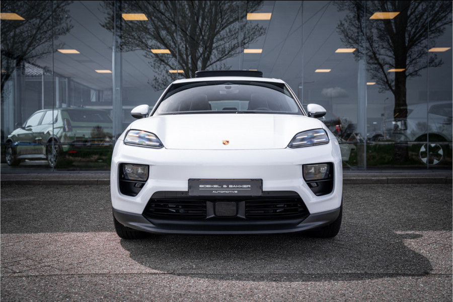Porsche Macan 100 kWh ** Panodak ** 22inch ** BOSE ** Rijbereik 588km (WLTP) NL-auto ** NAP!!