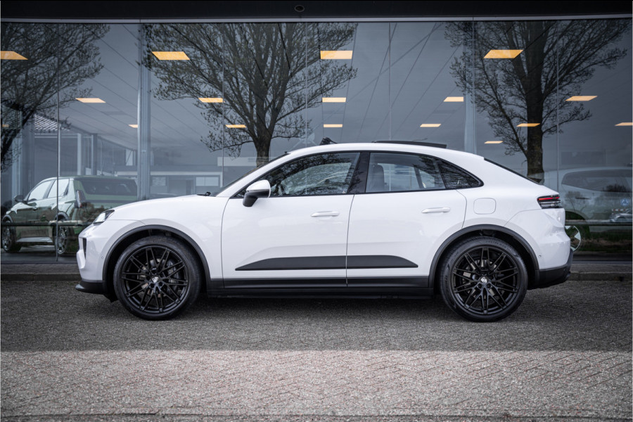 Porsche Macan 100 kWh ** Panodak ** 22inch ** BOSE ** Rijbereik 588km (WLTP) NL-auto ** NAP!!