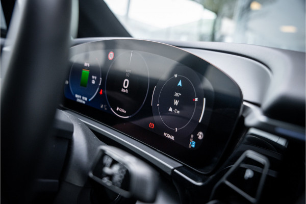 Porsche Macan 100 kWh ** Panodak ** 22inch ** BOSE ** Rijbereik 588km (WLTP) NL-auto ** NAP!!