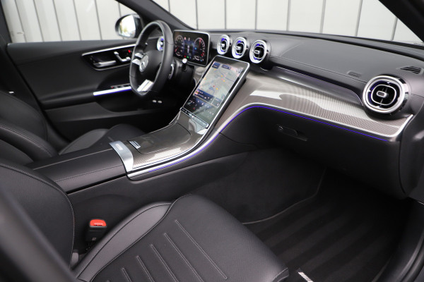 Mercedes-Benz C-Klasse 300e AMG | 313PK | Head-up | Keyless-go | Pano | Digital-light | Sfeerverlichting | Standkachel | Leder | 2022.