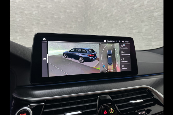 BMW 5 Serie Touring 530e M-Sport | Panorama | 360 Camera | ACC | Harman-Kardon | Trekhaak | Keyless-Entry | Leder | Rij-Assist Pro | 19'' | Sfeerverlichting | Carplay | LED | Zonwering | Standkachel | Draadloos Laden | Dealer onderhouden |