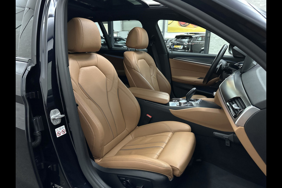BMW 5 Serie Touring 530e M-Sport | Panorama | 360 Camera | ACC | Harman-Kardon | Trekhaak | Keyless-Entry | Leder | Rij-Assist Pro | 19'' | Sfeerverlichting | Carplay | LED | Zonwering | Standkachel | Draadloos Laden | Dealer onderhouden |