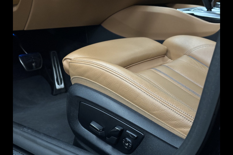 BMW 5 Serie Touring 530e M-Sport | Panorama | 360 Camera | ACC | Harman-Kardon | Trekhaak | Keyless-Entry | Leder | Rij-Assist Pro | 19'' | Sfeerverlichting | Carplay | LED | Zonwering | Standkachel | Draadloos Laden | Dealer onderhouden |