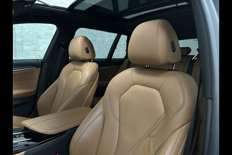 BMW 5 Serie Touring 530e M-Sport | Panorama | 360 Camera | ACC | Harman-Kardon | Trekhaak | Keyless-Entry | Leder | Rij-Assist Pro | 19'' | Sfeerverlichting | Carplay | LED | Zonwering | Standkachel | Draadloos Laden | Dealer onderhouden |