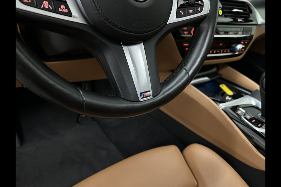BMW 5 Serie Touring 530e M-Sport | Panorama | 360 Camera | ACC | Harman-Kardon | Trekhaak | Keyless-Entry | Leder | Rij-Assist Pro | 19'' | Sfeerverlichting | Carplay | LED | Zonwering | Standkachel | Draadloos Laden | Dealer onderhouden |