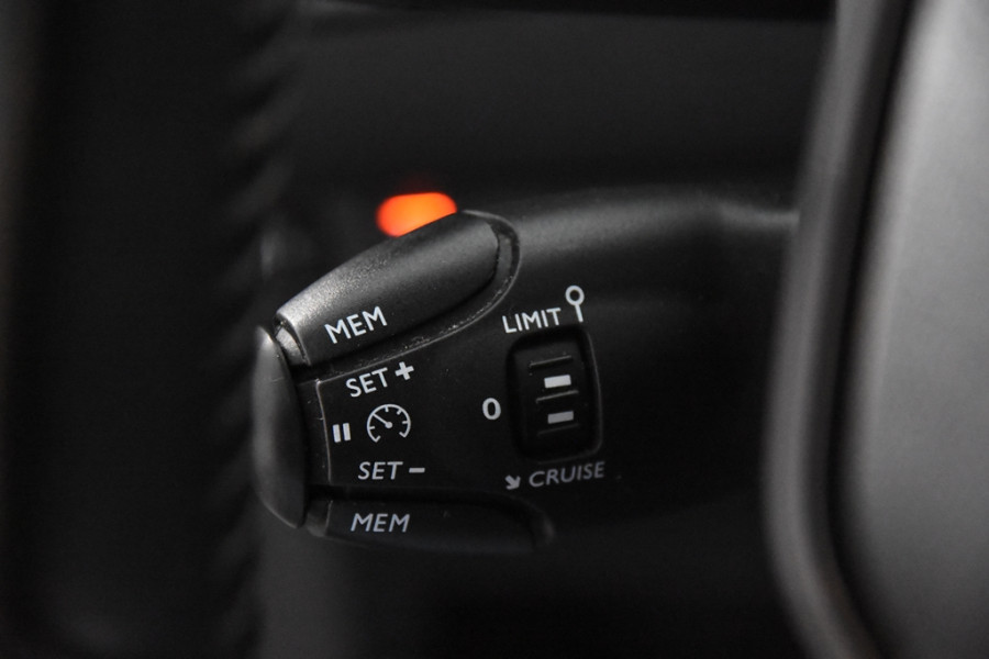 Peugeot 208 Active *1ste eigenaar*Navigatie*Camera*Cruise Control*