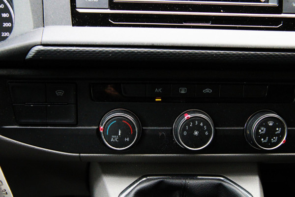 Volkswagen Transporter 2.0 TDI 150PK L1H1 Comfortline / App connect / Multi stuur / Trekhaak