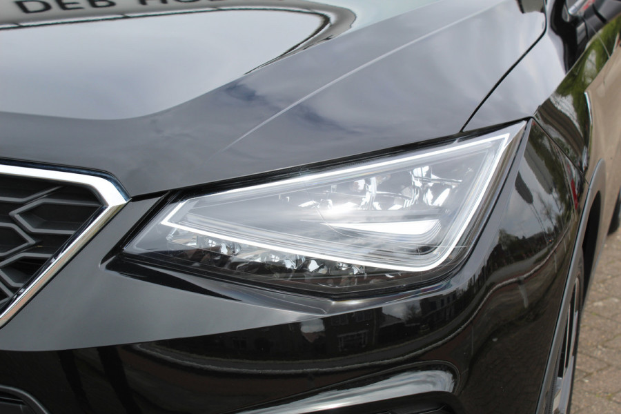 Seat Arona 1.0 TSI FR Limited Edition , Slechts 47107km Climate control , Camera , Trekhaak , Cruise control Dealeronderhouden , parkeersensoren V+A