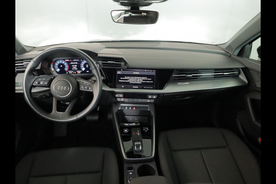 Audi A3 Sportback 30 TFSI Pro Line 110 pk S-tronic | Verlengde garantie | Navigatie via App | Parkeersensoren achter | Cruise control |
