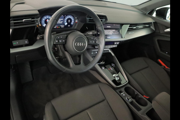 Audi A3 Sportback 30 TFSI Pro Line 110 pk S-tronic | Verlengde garantie | Navigatie via App | Parkeersensoren achter | Cruise control |