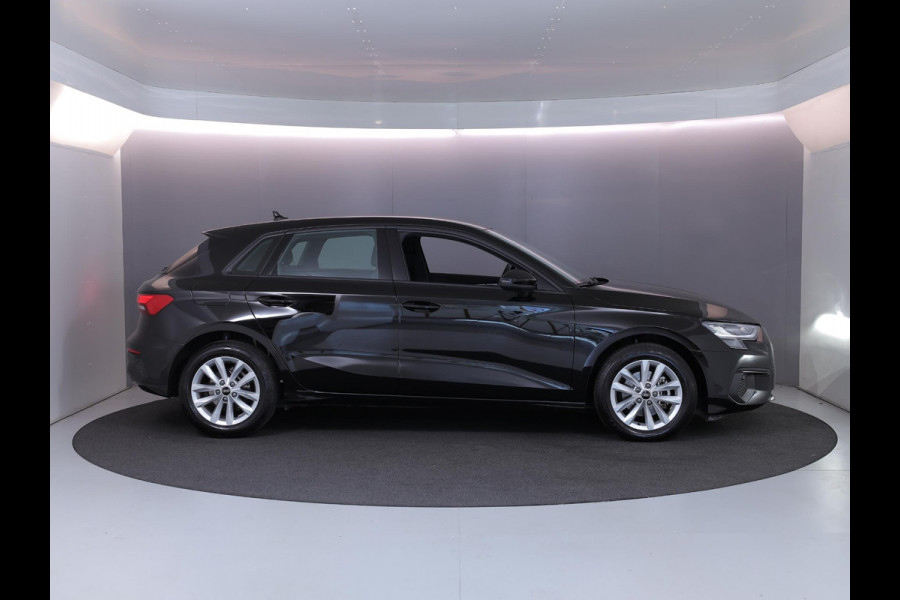 Audi A3 Sportback 30 TFSI Pro Line 110 pk S-tronic | Verlengde garantie | Navigatie via App | Parkeersensoren achter | Cruise control |