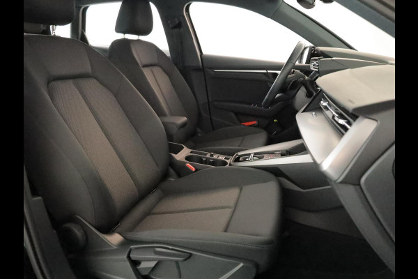 Audi A3 Sportback 30 TFSI Pro Line 110 pk S-tronic | Verlengde garantie | Navigatie via App | Parkeersensoren achter | Cruise control |