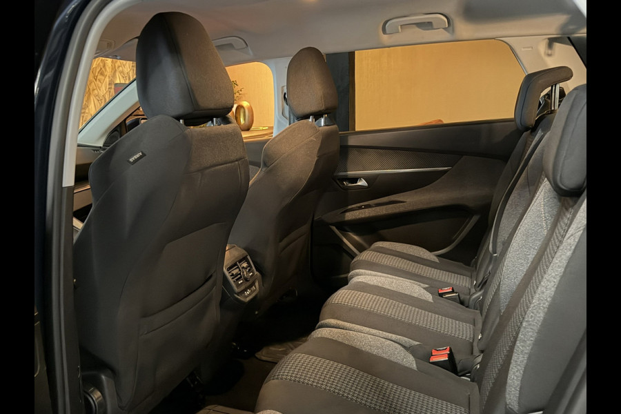 Peugeot 5008 1.2 PureTech Allure 7P. Garantie Carplay Cruise Navi Clima Led Lane PDC Rijklaar
