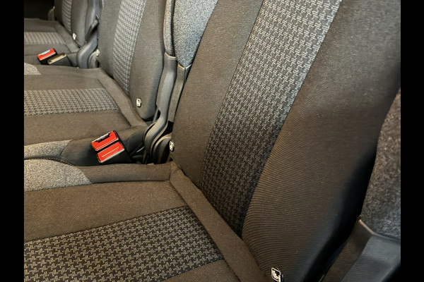 Peugeot 5008 1.2 PureTech Allure 7P. Garantie Carplay Cruise Navi Clima Led Lane PDC Rijklaar