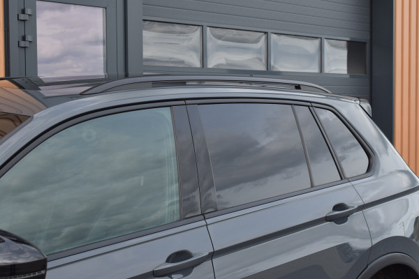 Volkswagen Tiguan 1.4 TSI eHybrid R-Line Black Style | Leer | Camera | Trekhaak