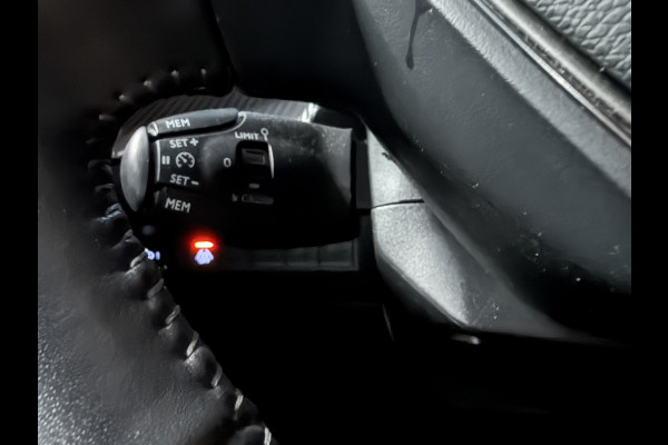 Peugeot 2008 1.2 PureTech Style Pack Garantie Carplay Cruise Navi Clima Led PDC Rijklaar