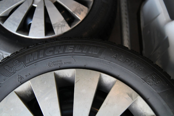 Ford Transit Connect 1.5 EcoBlue 120PK L2 Limited / Camera / Stoel verw / Adaptief cruis