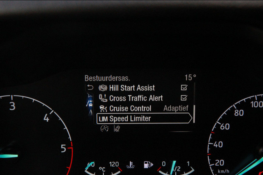 Ford Transit Connect 1.5 EcoBlue 120PK L2 Limited / Camera / Stoel verw / Adaptief cruis