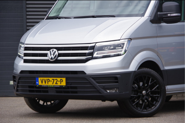 Volkswagen Crafter 35 2.0 TDI L3H3(L2H2) 75 EDITION 177PK AUT. LED, LEDER, TREKHAAK, ERGO ACTIVE GEVEERDE STOEL, STUURVERWARMING, STOELVERWARMING,