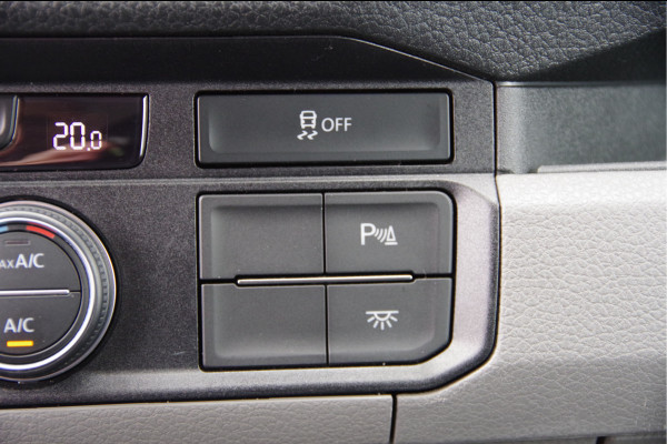 Volkswagen Crafter 35 2.0 TDI L3H3(L2H2) 75 EDITION 177PK AUT. LED, LEDER, TREKHAAK, ERGO ACTIVE GEVEERDE STOEL, STUURVERWARMING, STOELVERWARMING,