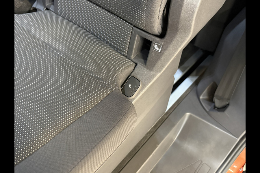 Volkswagen Multivan 1.4 eHybrid L2H1 Energetic | 360 Camera | Stoel/Stuurverwarming | IQ Light | Panoramadak | Apple Carplay | Keyless Entry/Go