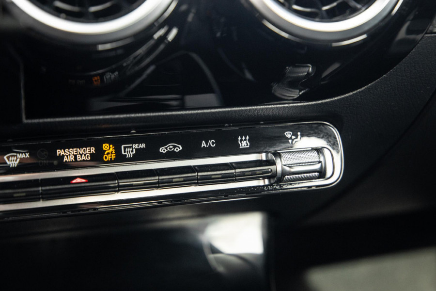 Mercedes-Benz A-Klasse 250 e Business Line CARPLAY / LEER / CAMERA / CRUISE CONTROLE / DEALER ONDERHOUDEN